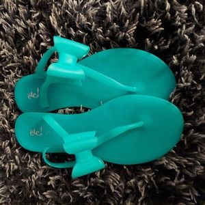 Bold color Jelly Flip flops